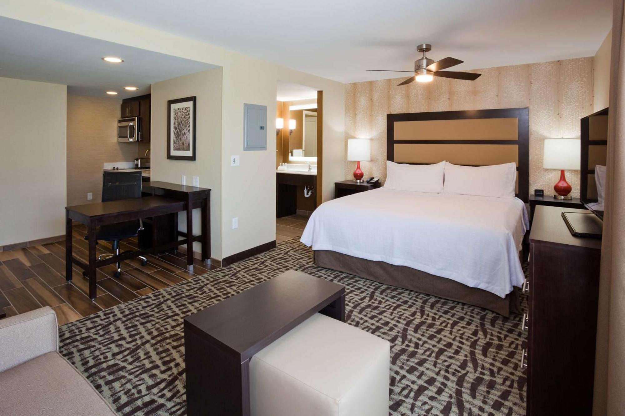 Homewood Suites Davenport Беттендорф Экстерьер фото