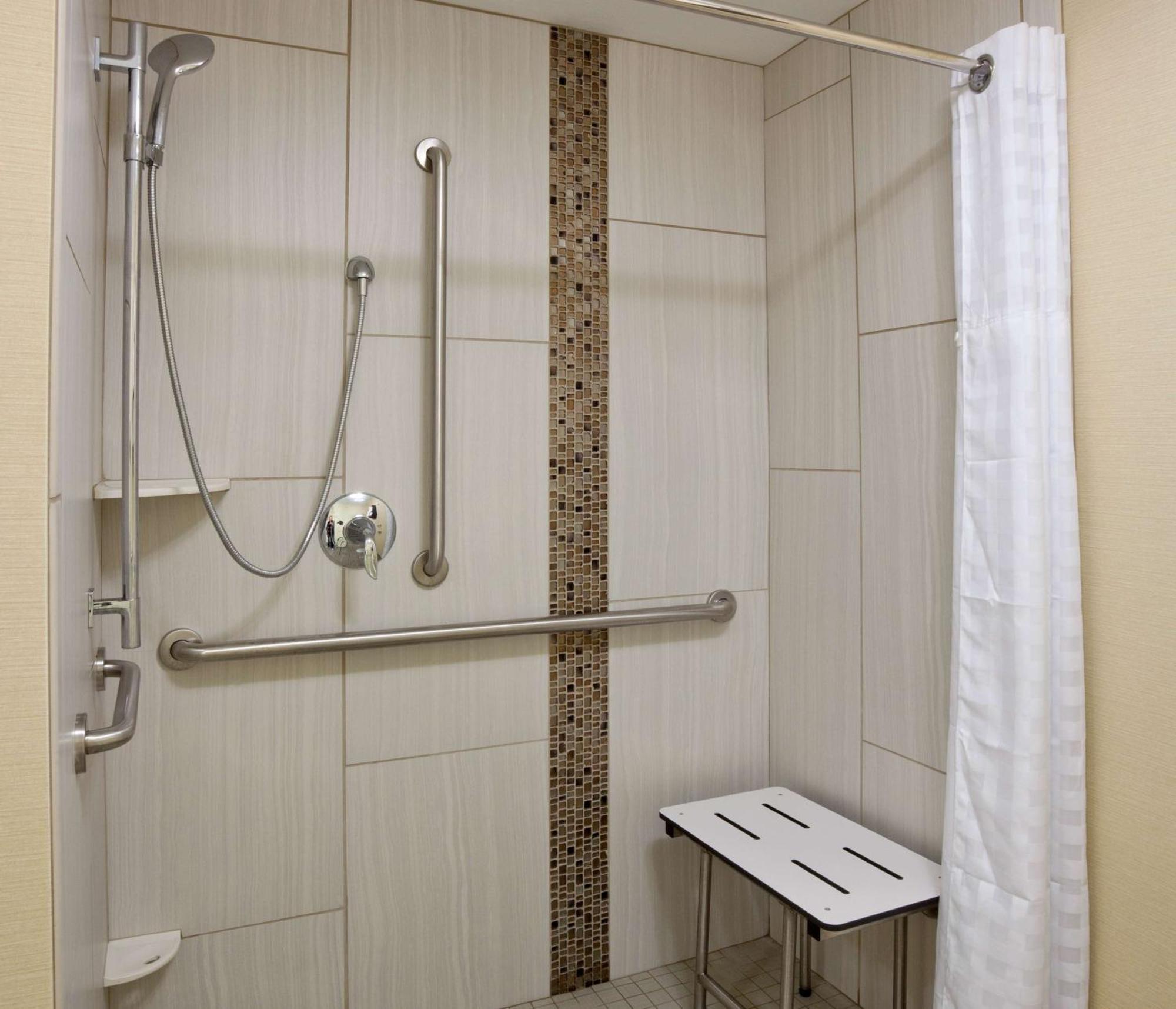 Homewood Suites Davenport Беттендорф Экстерьер фото